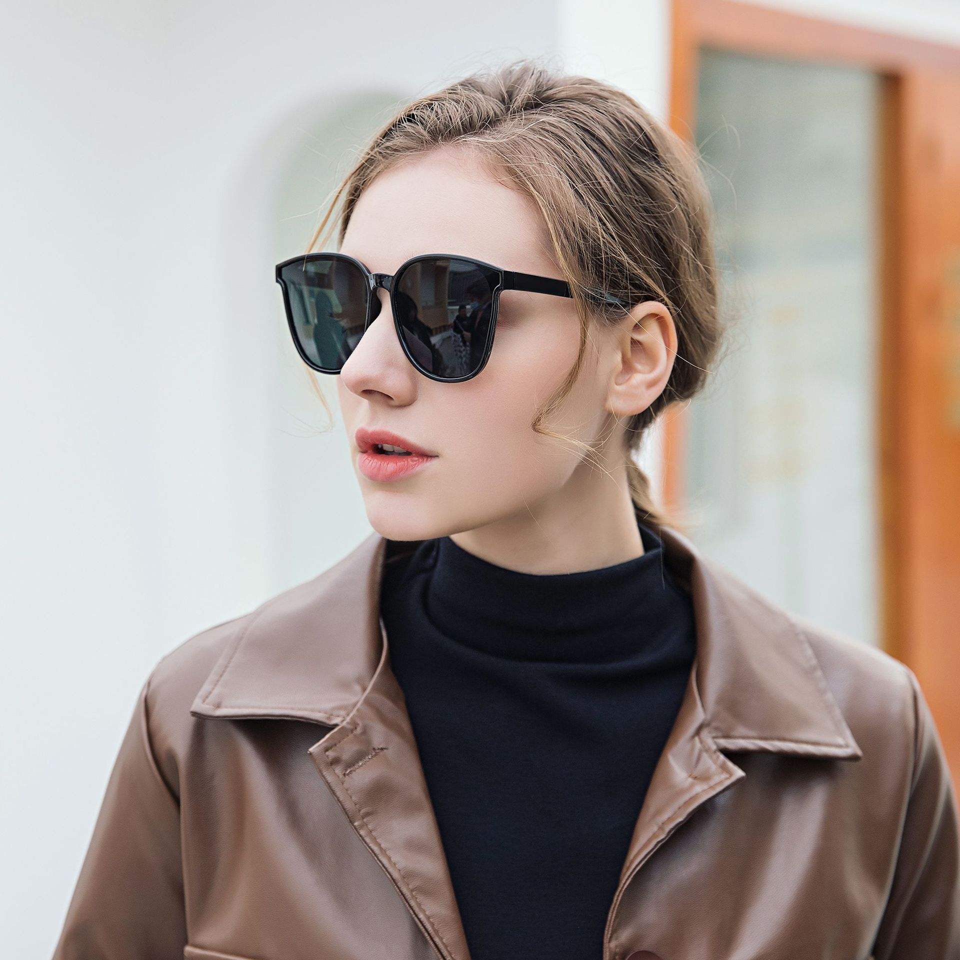 Popular sunglasses brands womens best sale