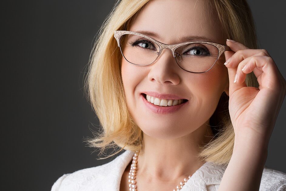 Why Do My Glasses Hurt Behind My Ears? KOALAEYE OPTICAL