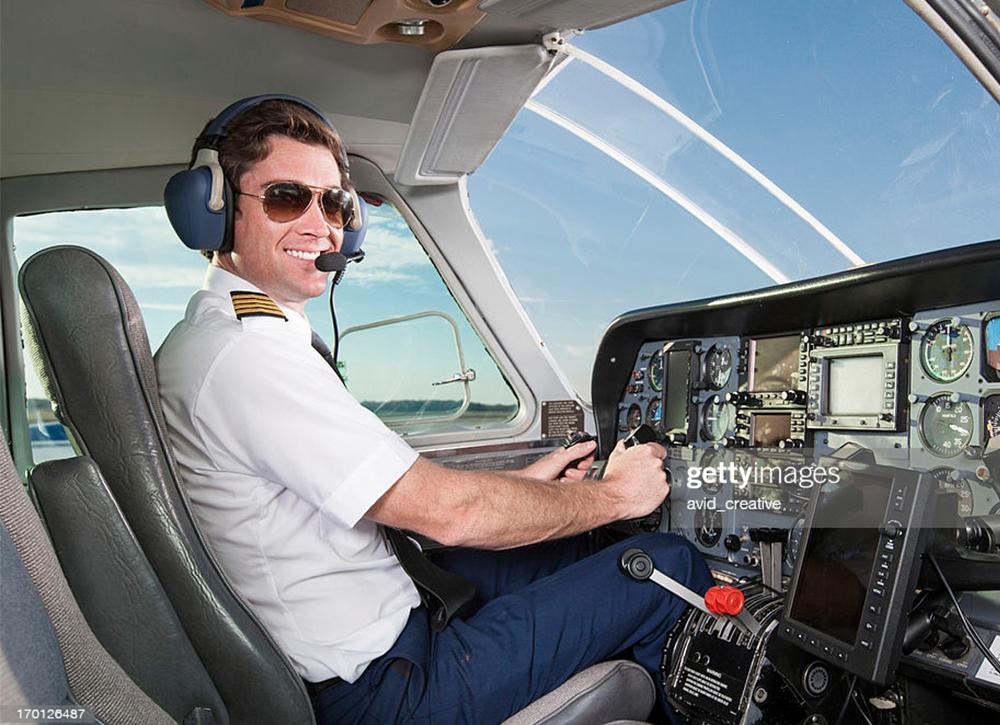 Can Pilots Wear Polarized Sunglasses KoalaEye Optical