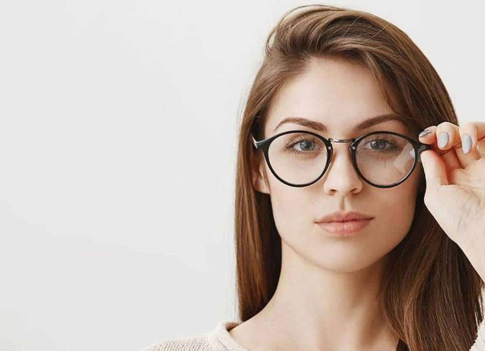 glasses for diamond face shape