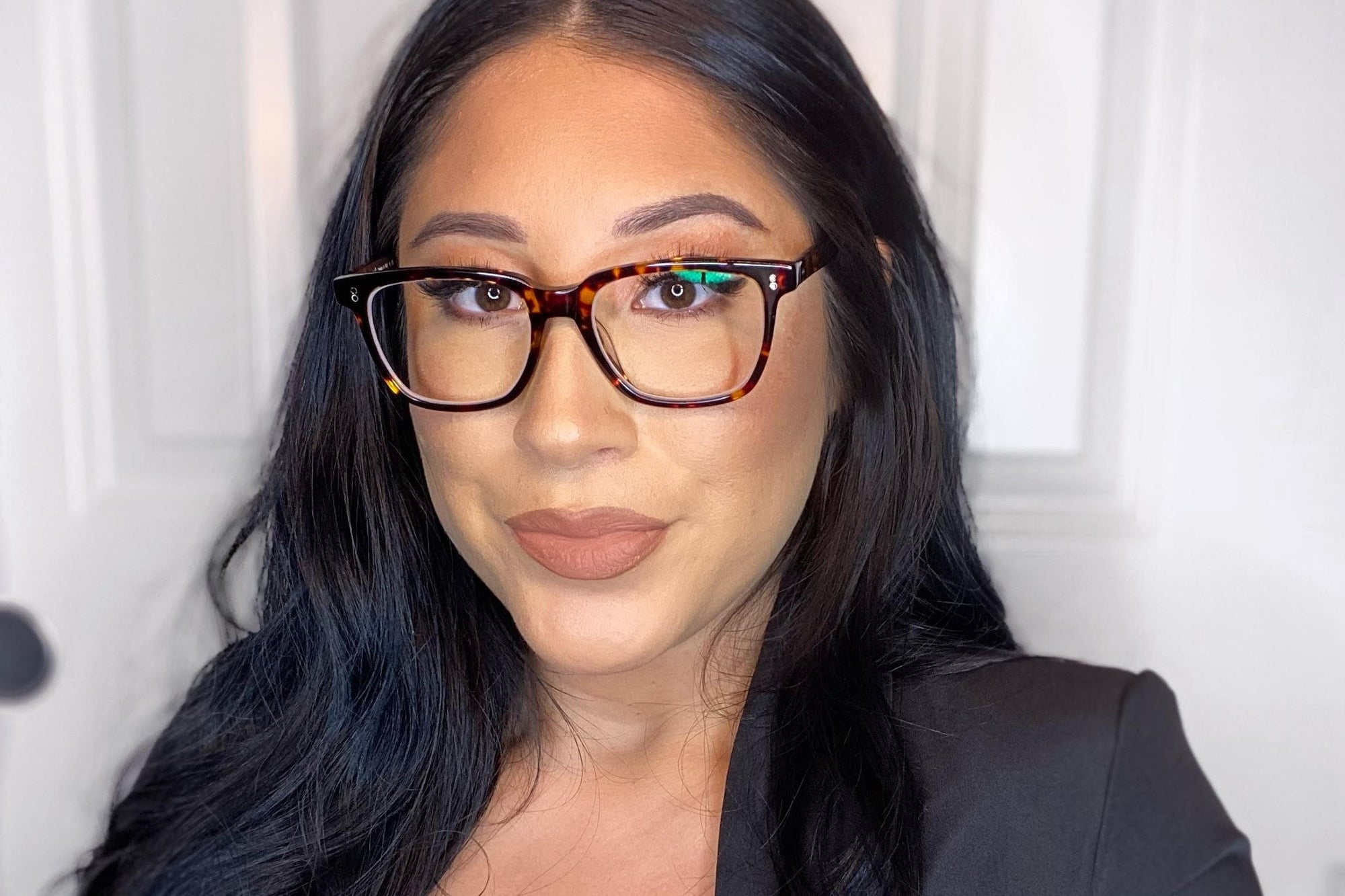 Do thick framed glasses look good? | KOALAEYE OPTICAL