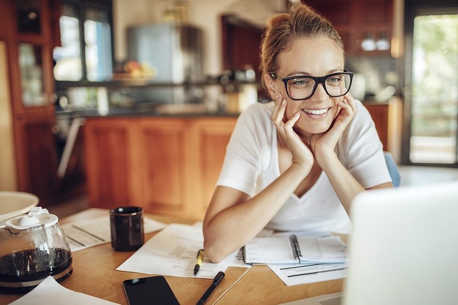 Can I Wear Round Glasses? | KOALAEYE OPTICAL