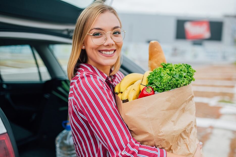 Can You Drive At Night With Prescription Sunglasses? | KOALAEYE OPTICAL